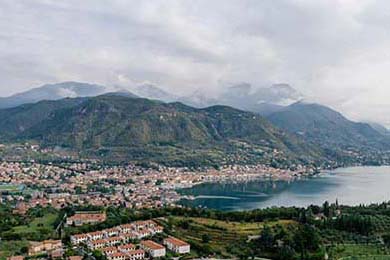 马克龙承诺不邀中方参会！3件事摆上桌面，高市果然还是高兴早了