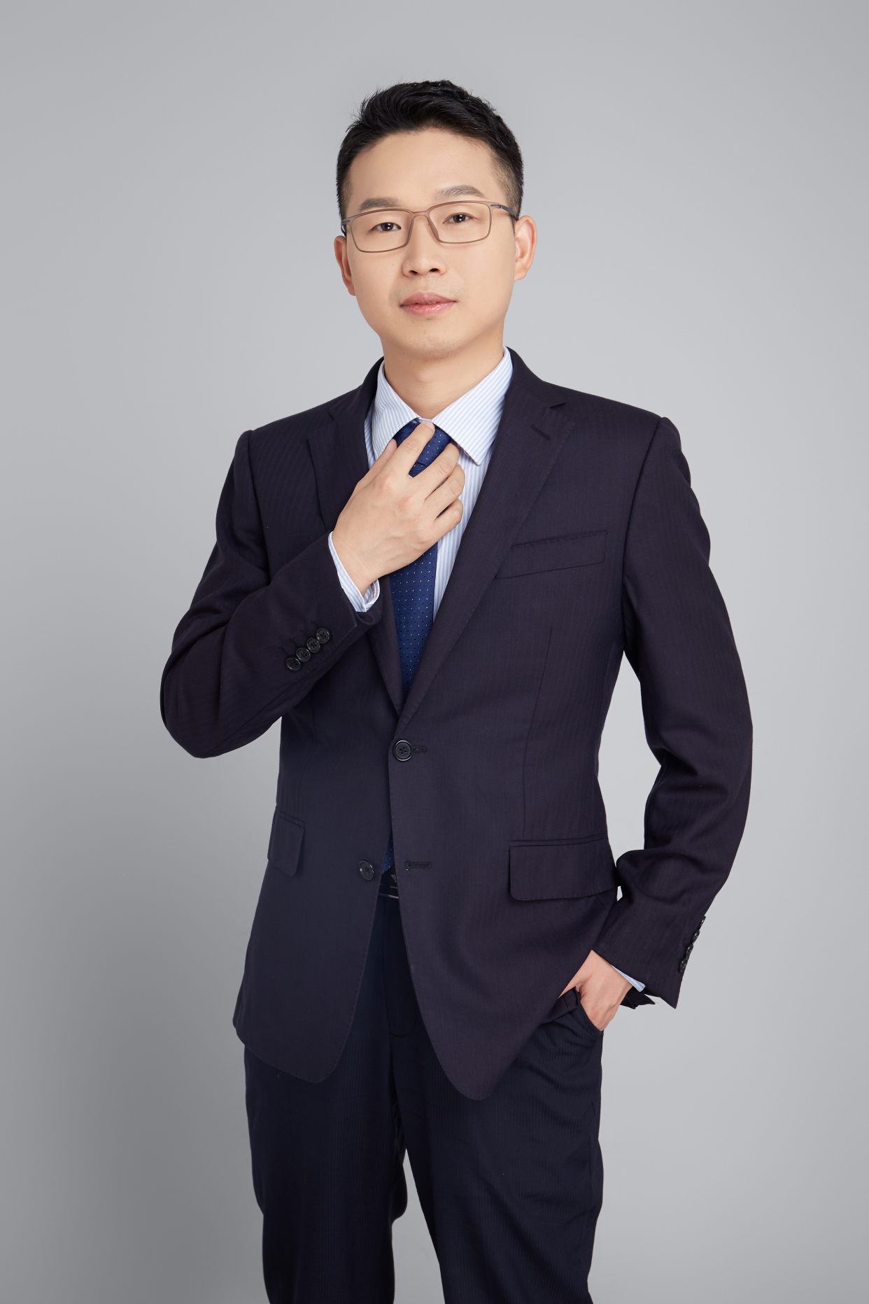 证券正式员工(证券正式员工招聘) 证券正式员工(证券正式员工招聘)