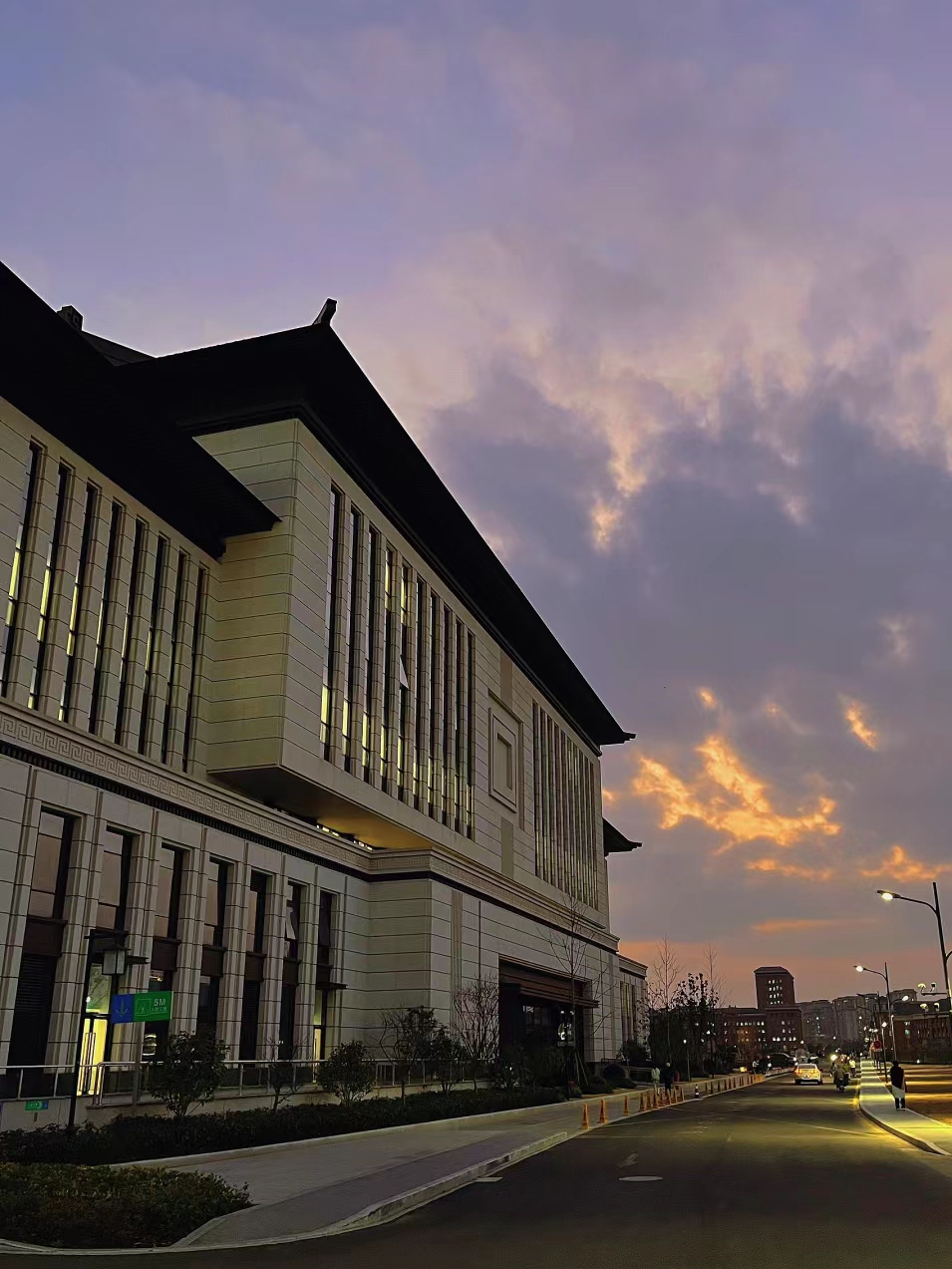 东方证券研究所(东方证券研究所官网)